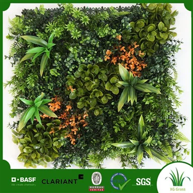 Unutrašnji zid od umjetne trave